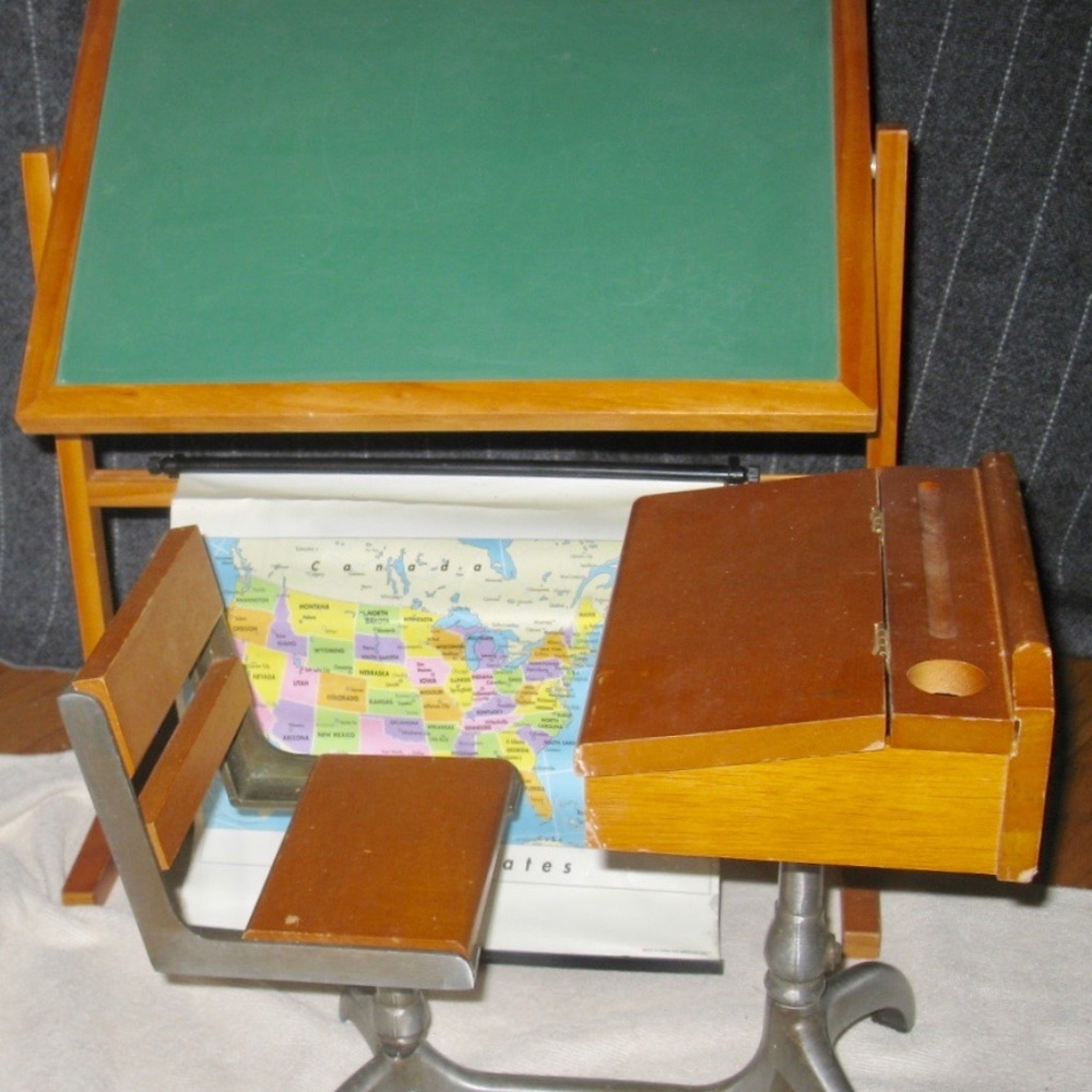 American Girl Molly Chalkboard and Desk